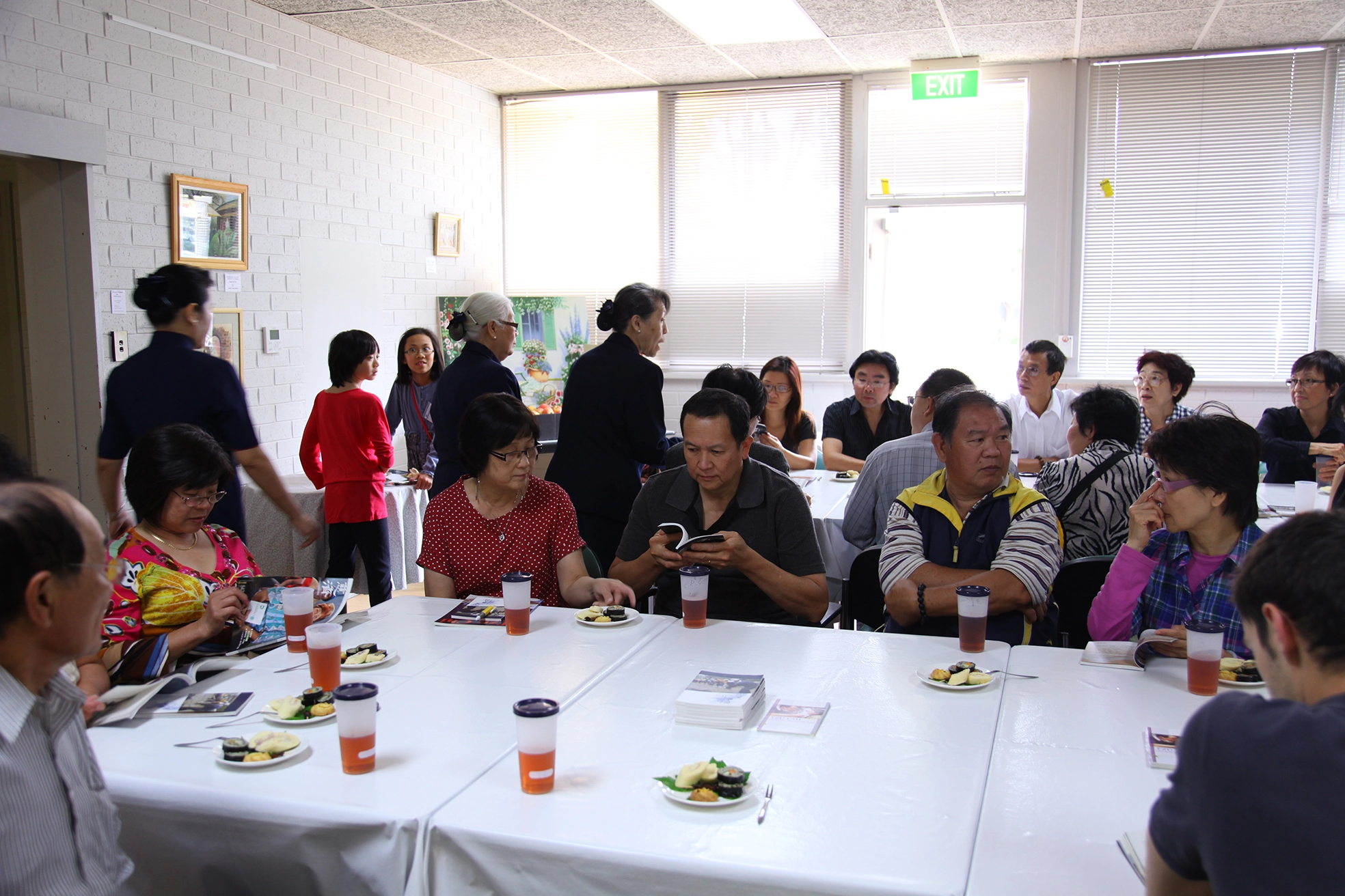 Tzu Chi Integrative Community Health and Wellness Centre - The first Tzu Chi Adelaide tea gathering was held at Sister Lin Mei-Lan’s residence.