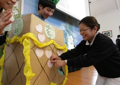 Vegetarian Promotion - Everyone vows to be a vegetarian to perform environmental responsibility
