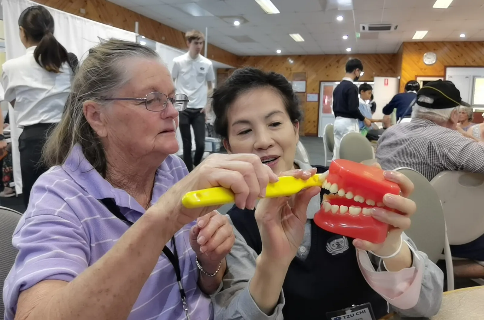 Tara Medical Outreach - Propper Brush Teeth