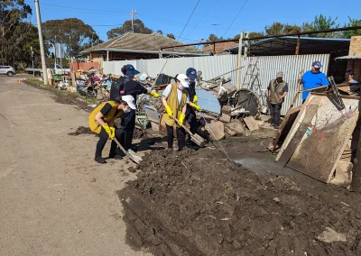 Tzu Chi Education in Melbourne - Cleanup Drive
