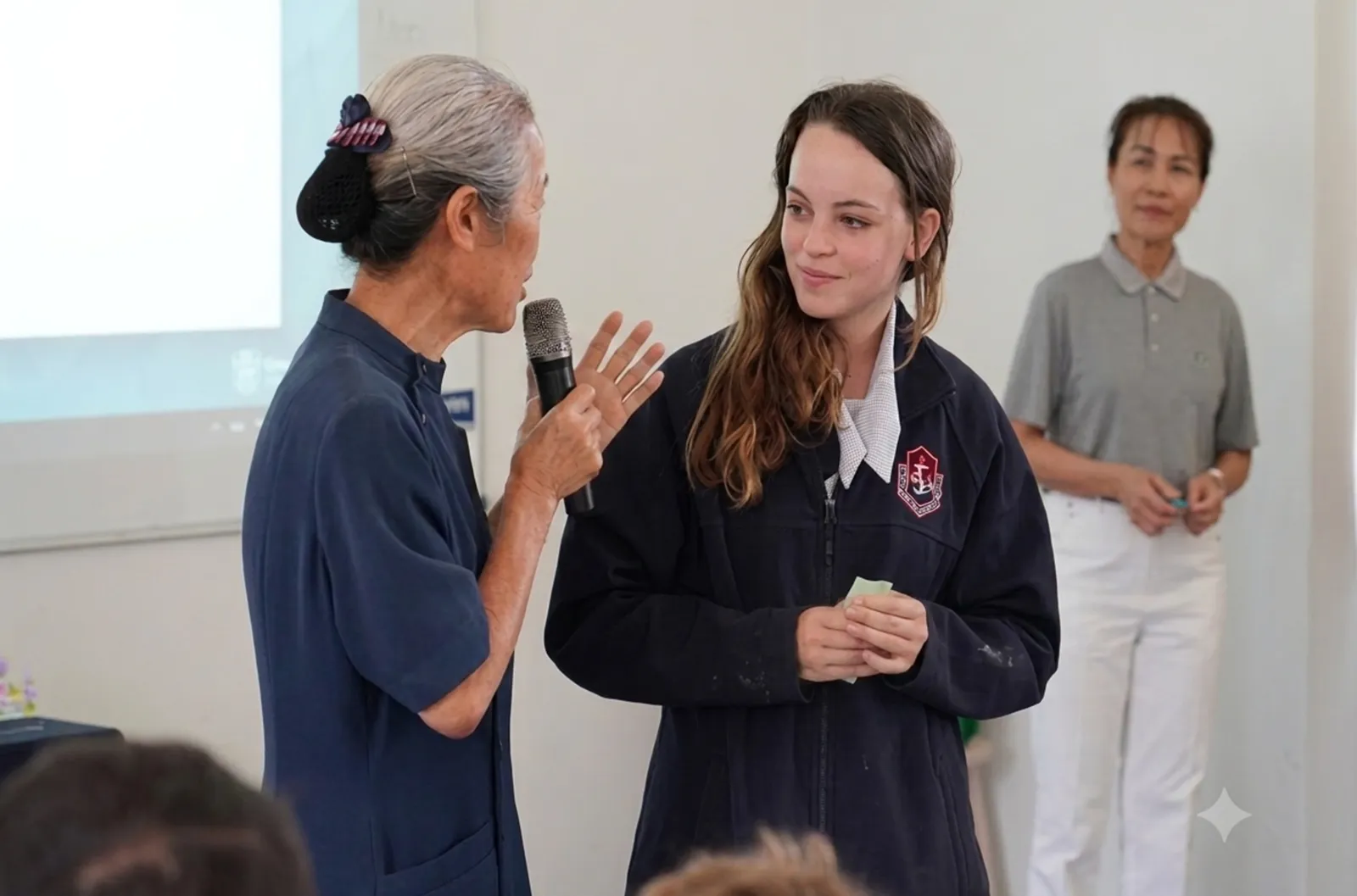 dentalwebsite - Vegetarian Education – Volunteers Conducting a Vegetarian Cooking Class and Sharing Jing Si Aphorisms with Students at Ipswich High School (Photo by Vuong Hoang) Vegetarian Education – Volunteers Conducting a Vegetarian Cooking Class and Sharing Jing Si Aphorisms with Students at Ipswich High School (Photo by Vuong Hoang)
