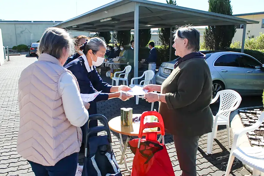 First Food Distribution During the COVID-19 Pandemic First Food Distribution During the COVID-19 Pandemic